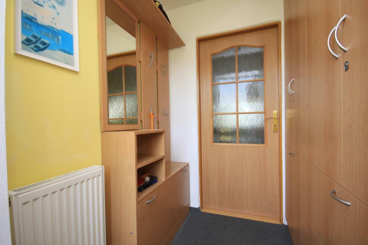 Apartman Pod Cernou Horou Appartement Rožnov pod Radhoštěm Buitenkant foto